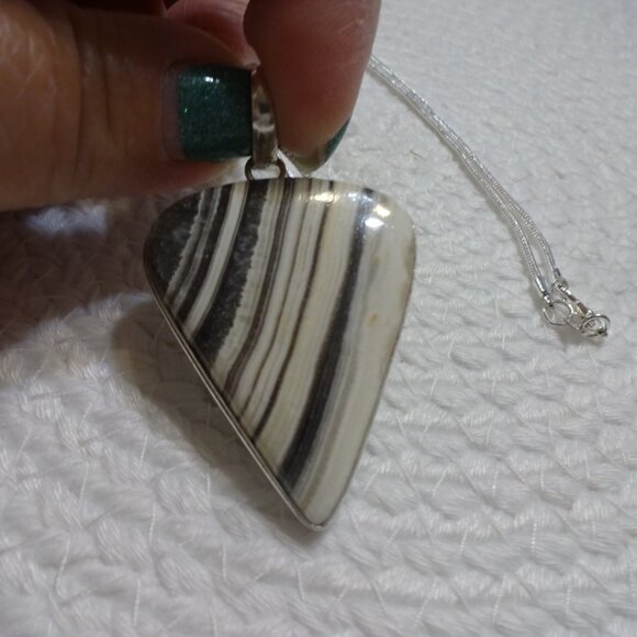 Natural ZEBRA CALCITE Handmade Sterling 925 Pendant/Chain #705C - Picture 2 of 3